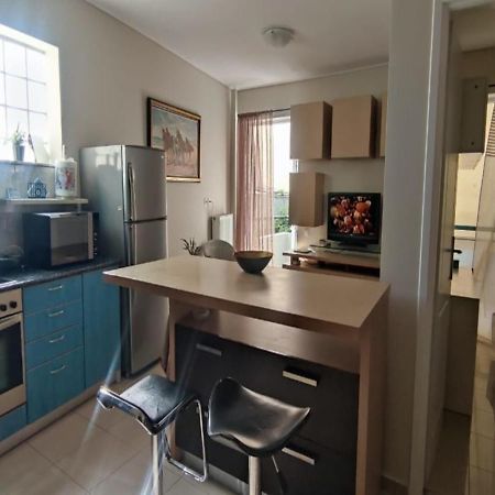 Apartment In A Quiet Location. Афины Экстерьер фото