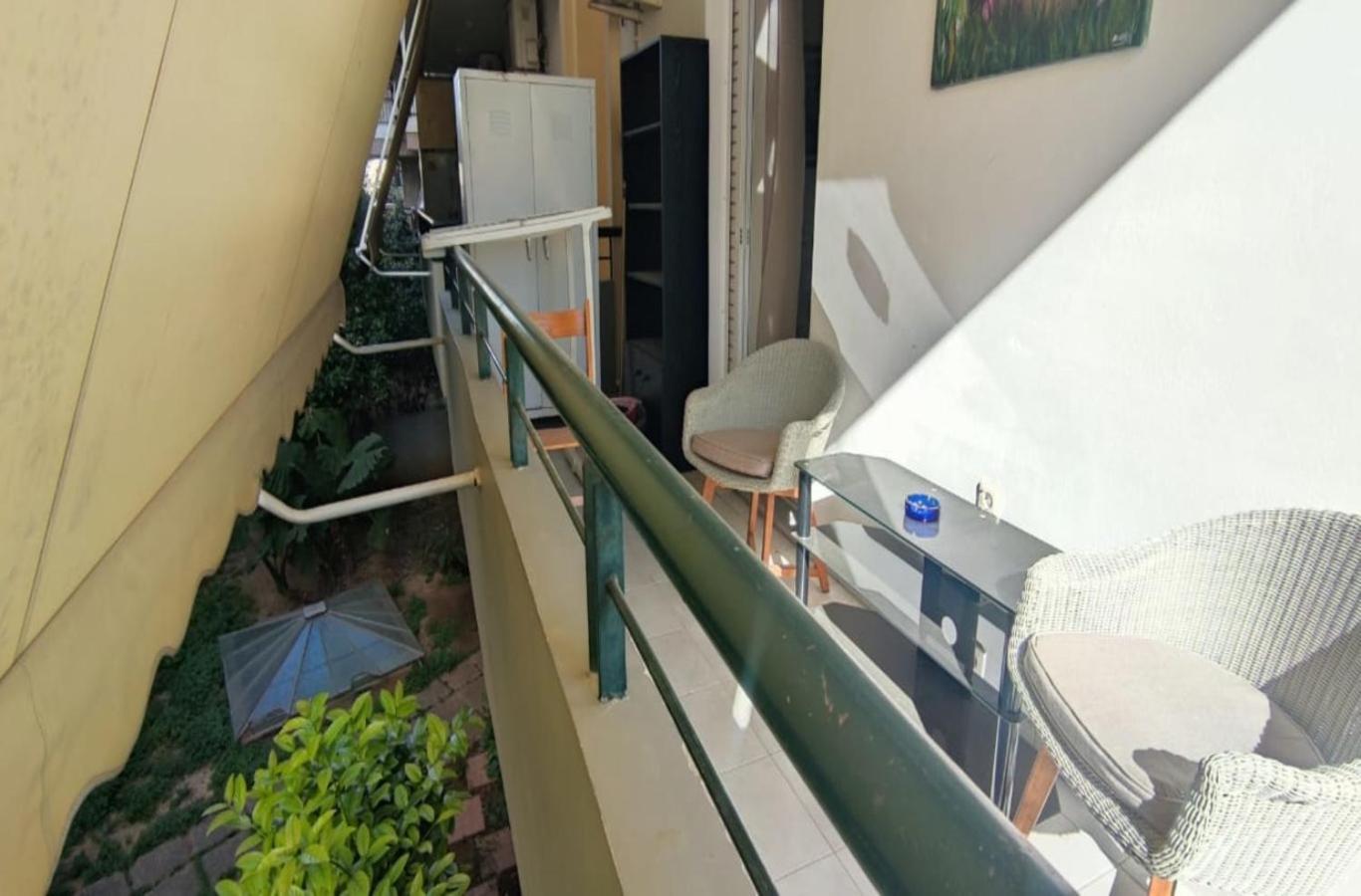 Apartment In A Quiet Location. Афины Экстерьер фото