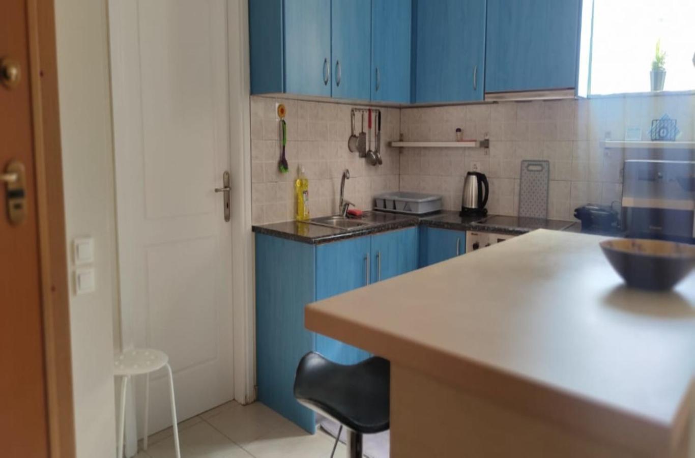 Apartment In A Quiet Location. Афины Экстерьер фото